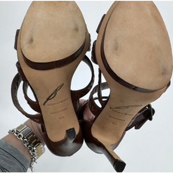 Brian Atwood Cordoba Heels Brown Leather Size 6.5 Heel 5" - Picture 5 of 5